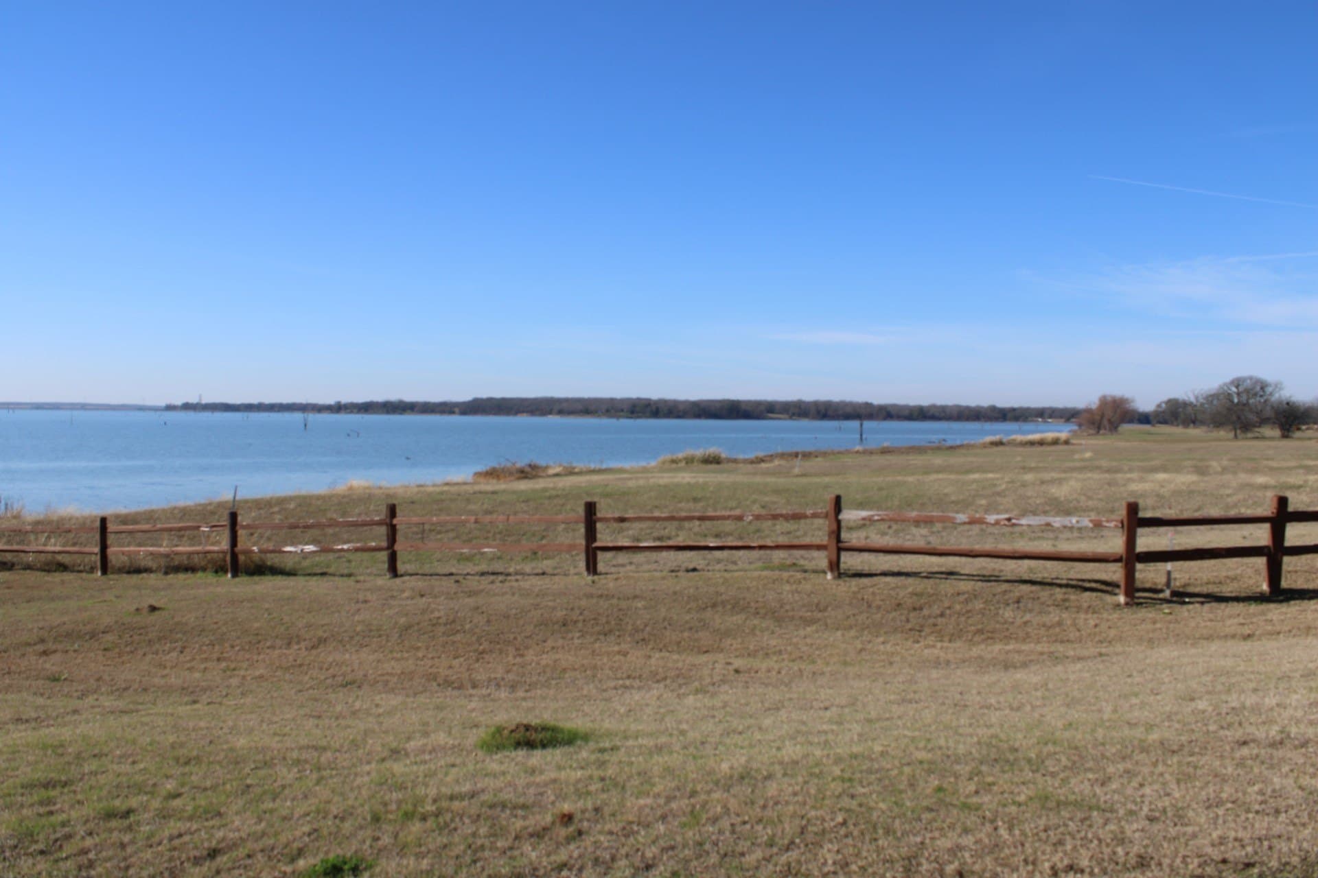 1.01 acres in Navarro County - photo 9