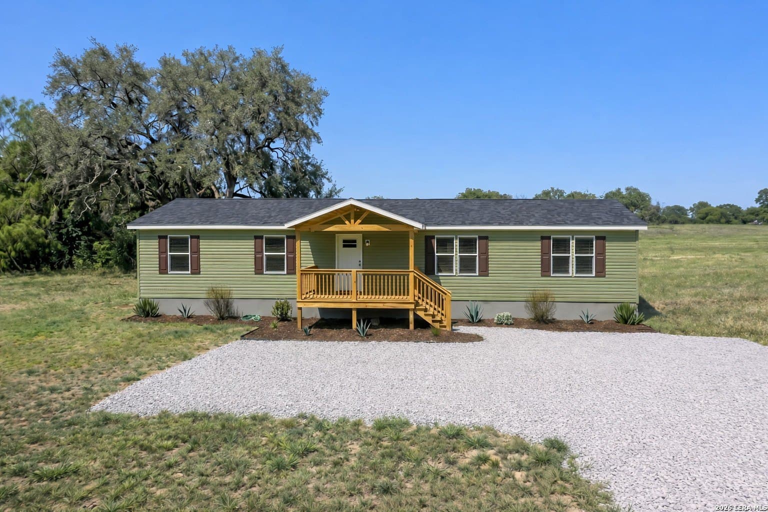 10.03 acres in Guadalupe County - photo 8