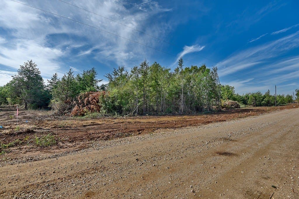 20.2 acres in Lee County