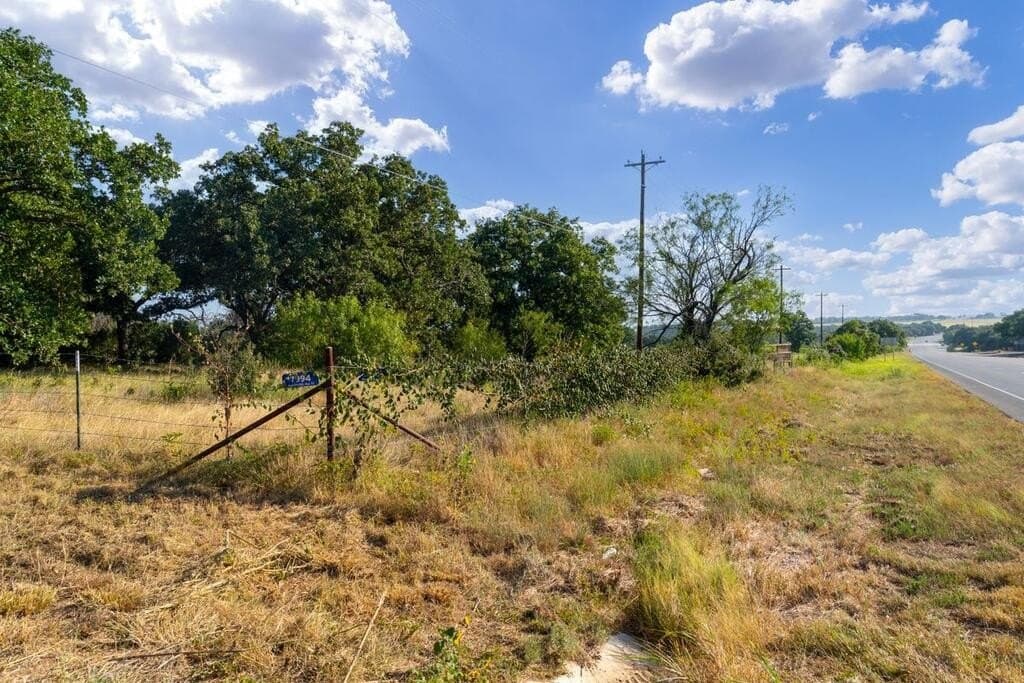 11 acres in Blanco County - photo 10