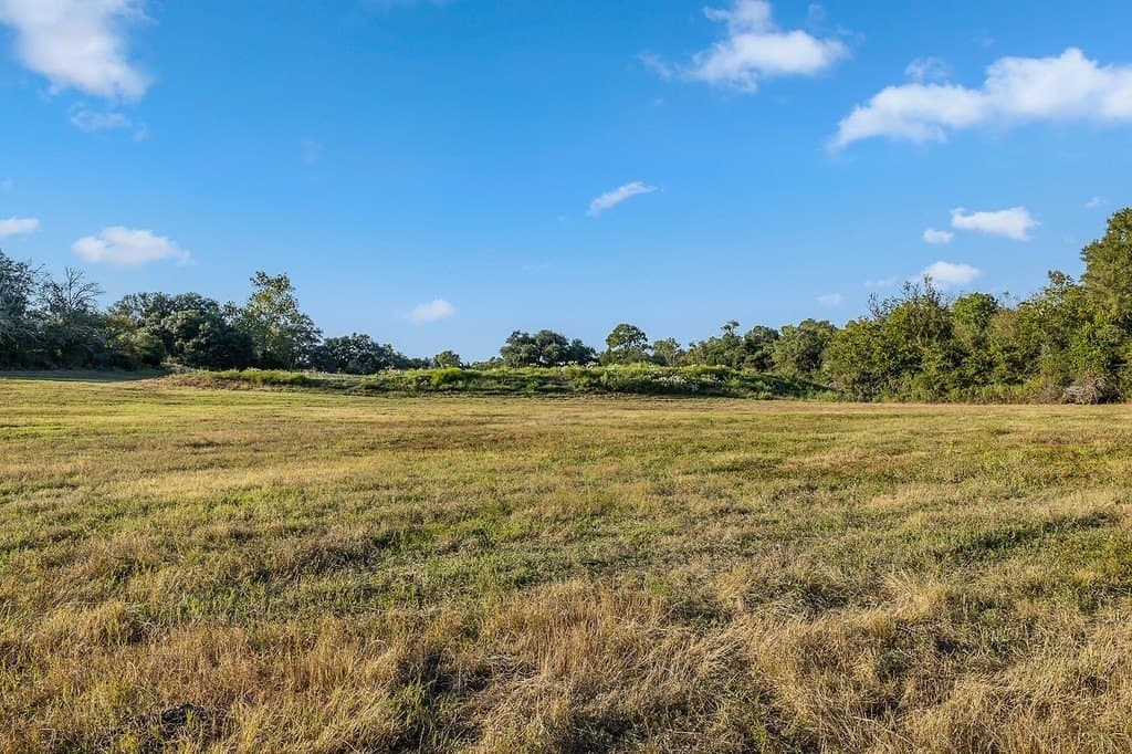 5.43 acres in Fayette County gallery image 4
