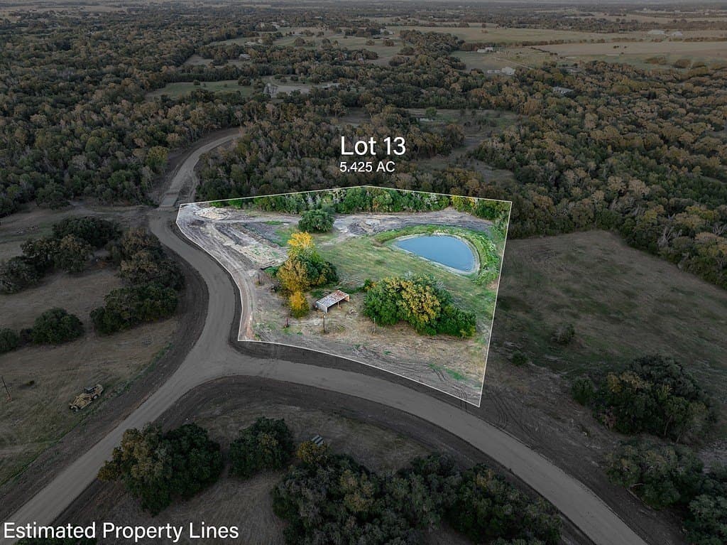 5.43 acres in Fayette County gallery image 2