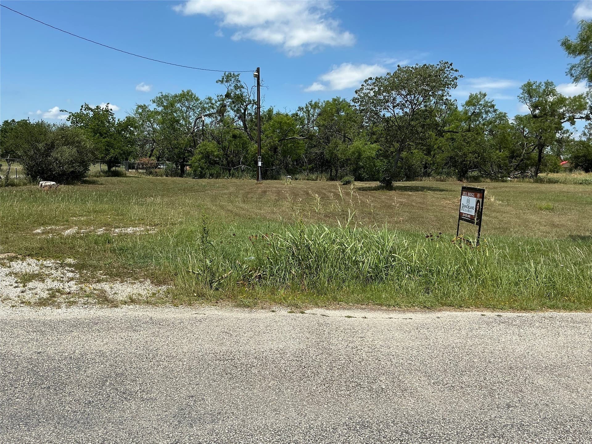 0.16 acres in Eastland County - photo 2