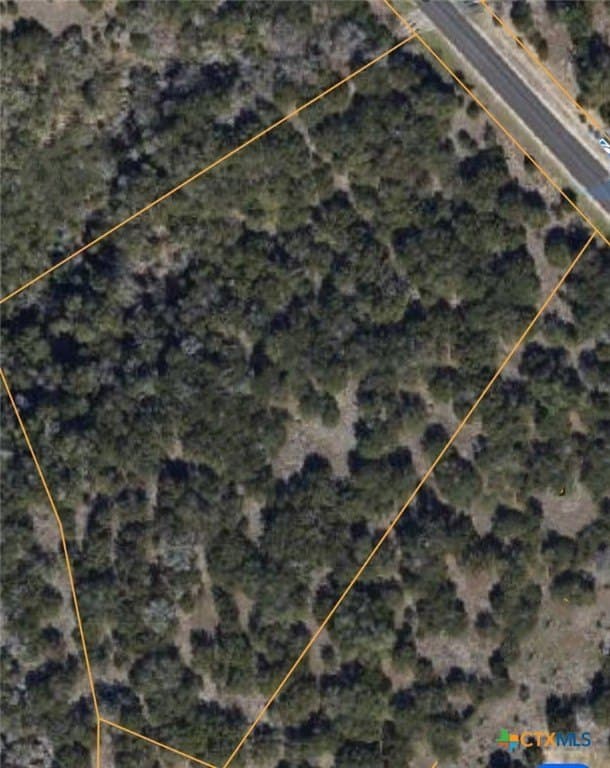 3.86 acres in Comal County