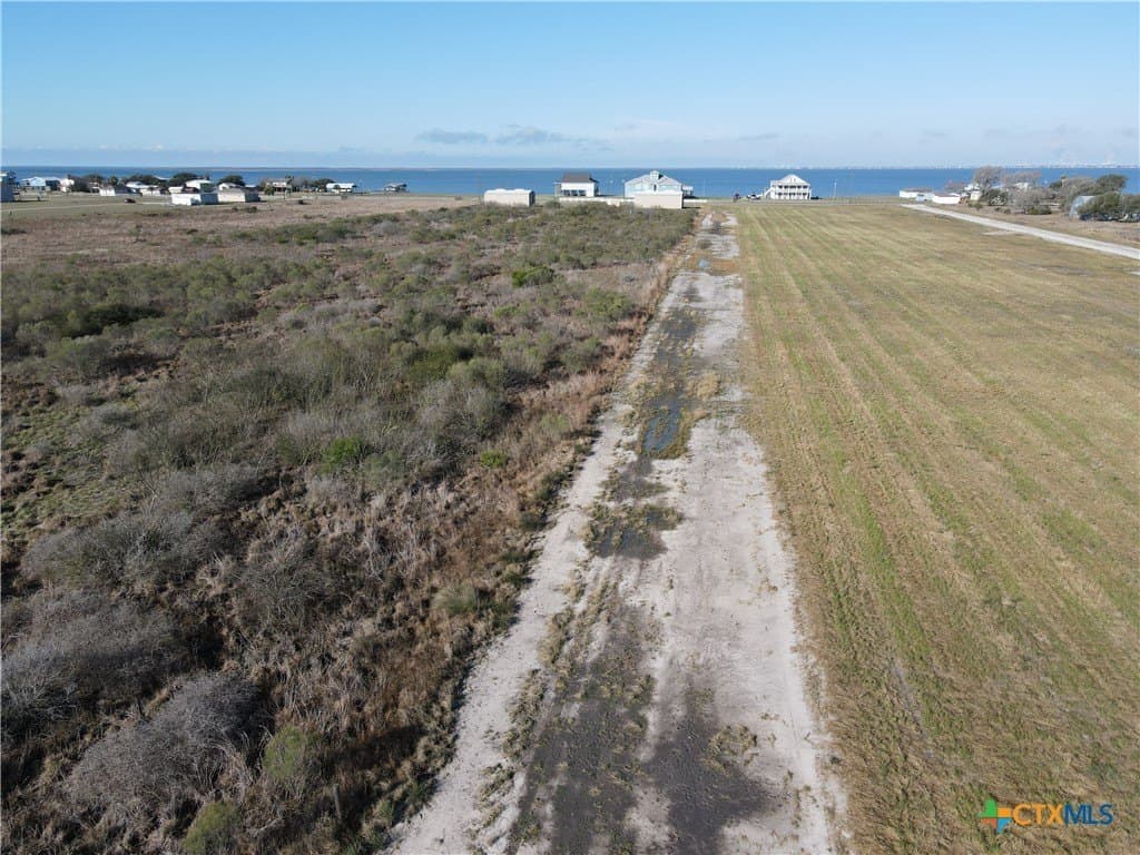 1.36 acres in Calhoun County - photo 6