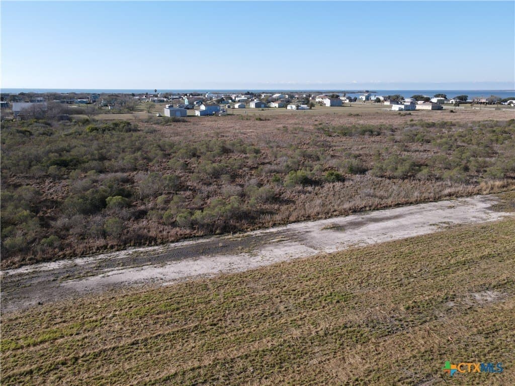 1.36 acres in Calhoun County gallery image 3