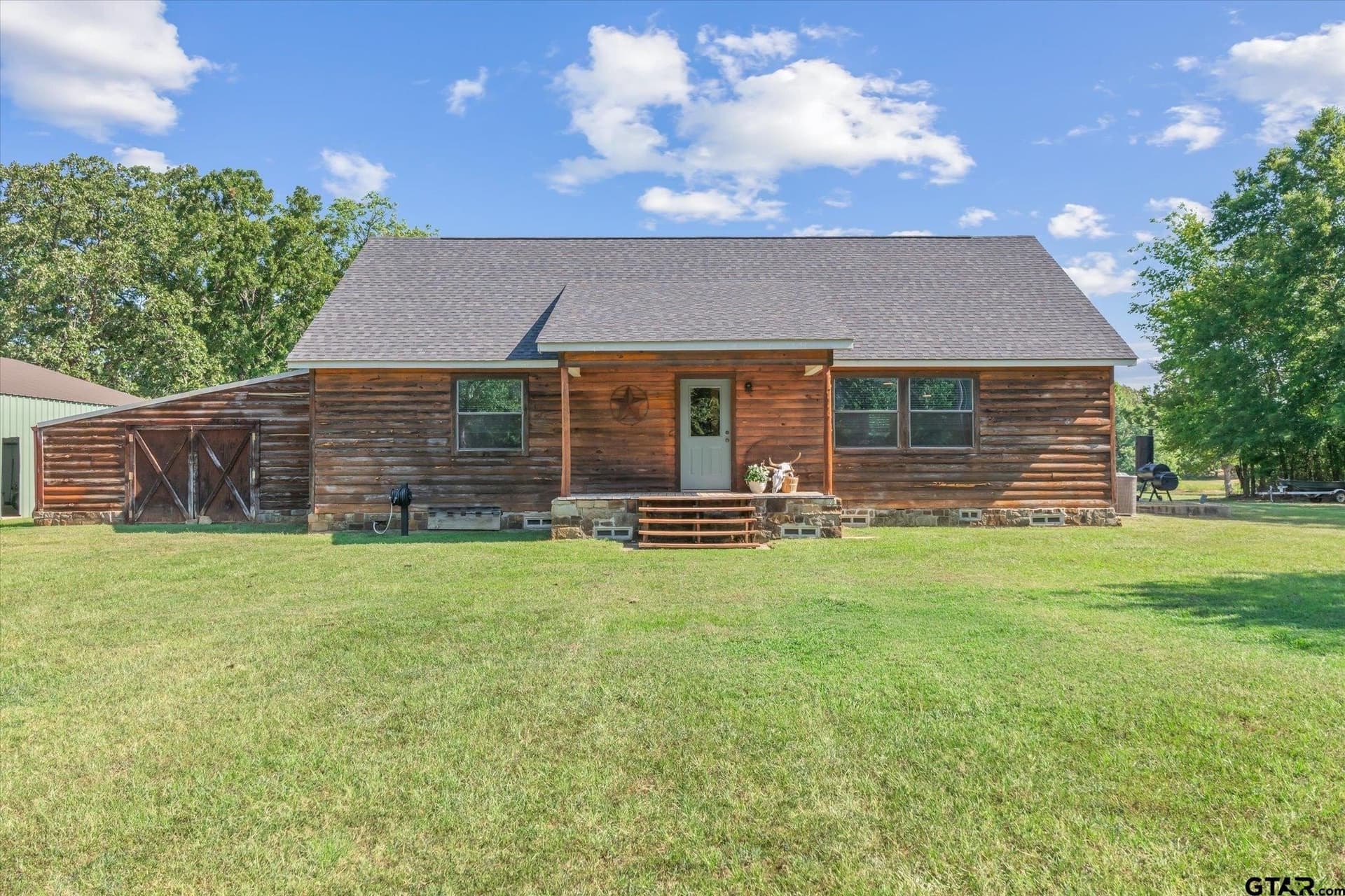 10 acres in Van Zandt County - photo 4