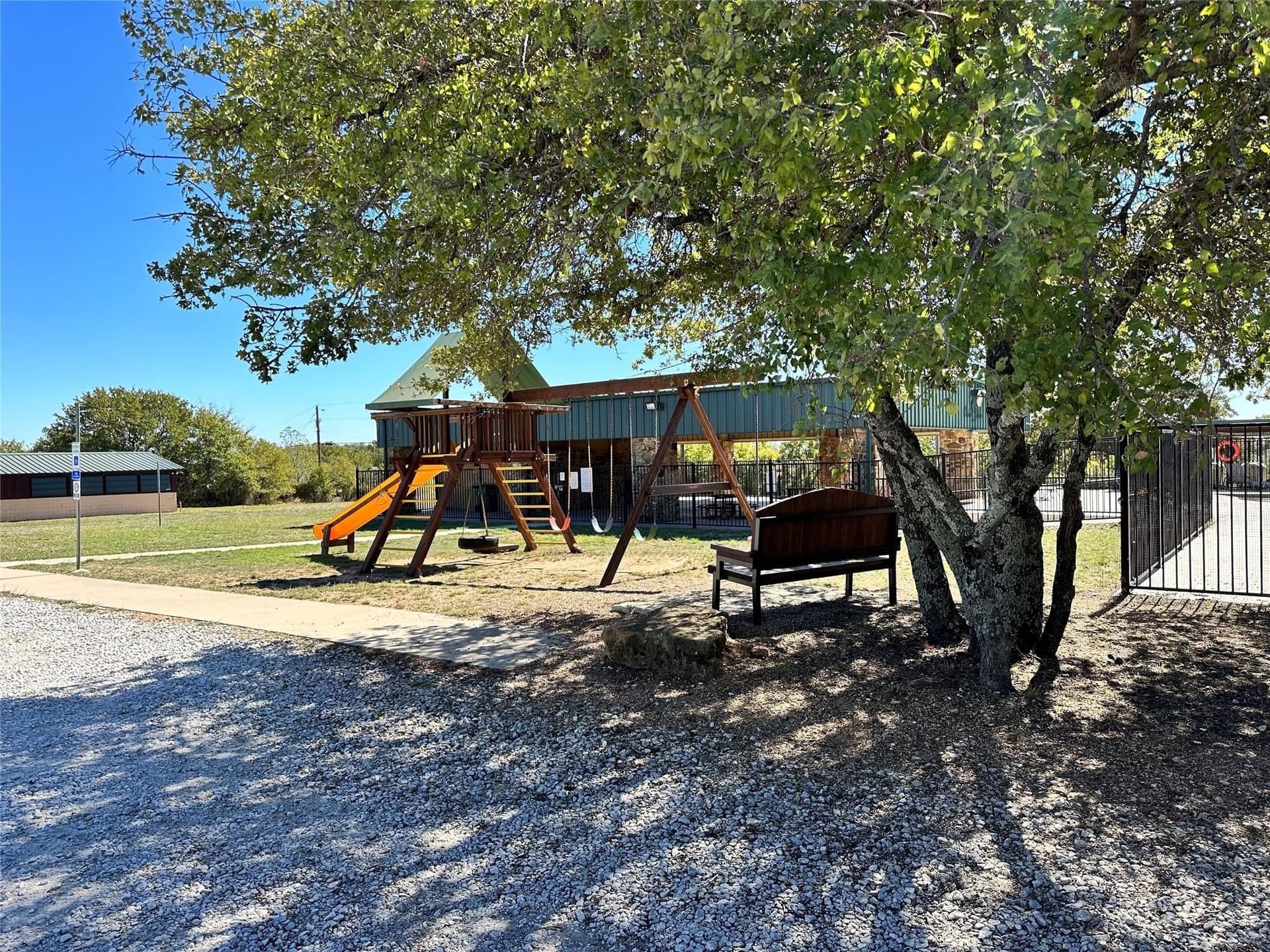 2.01 acres in Montague County - photo 22
