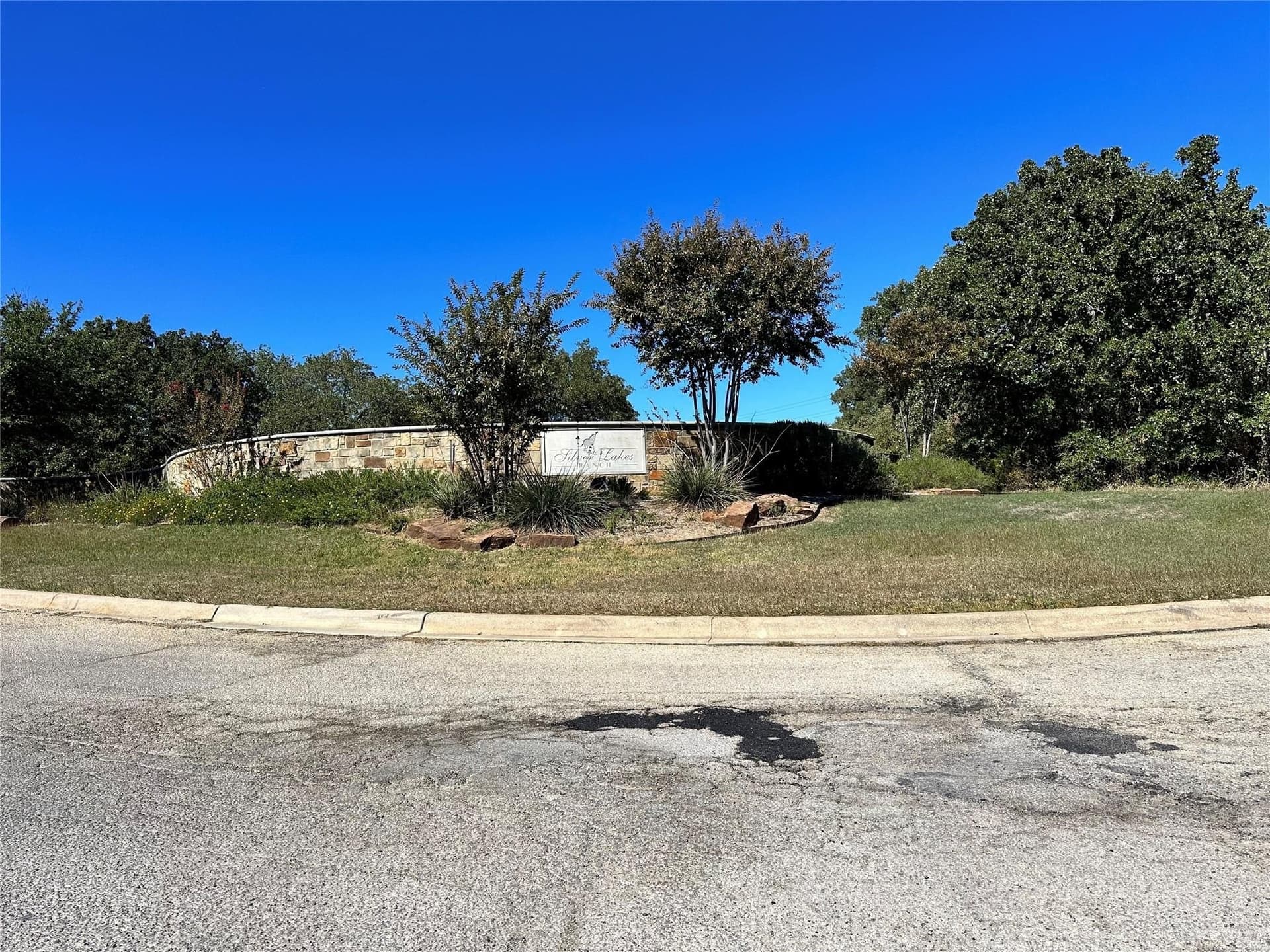 2.01 acres in Montague County gallery image 2