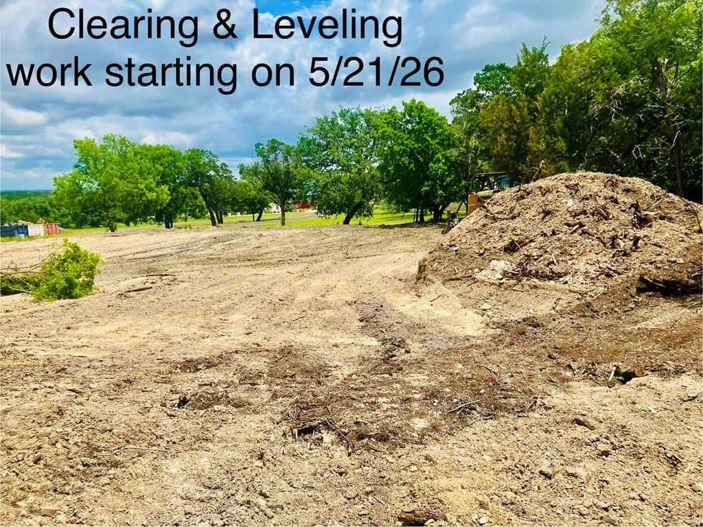 1 acres in Kerr County gallery image 4