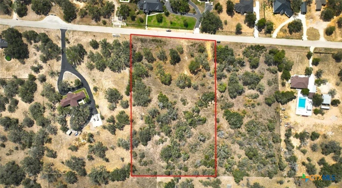 5 acres in Atascosa County