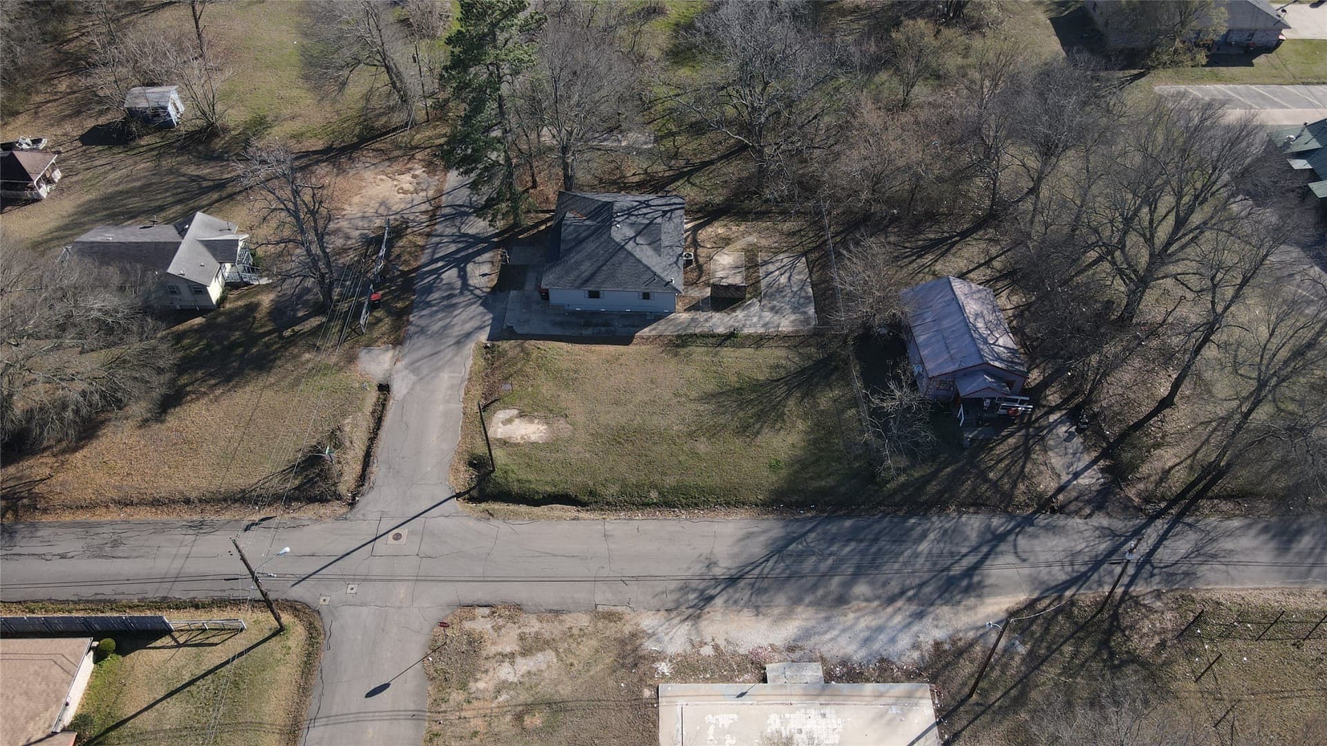 0.1 acres in Lamar County - photo 17