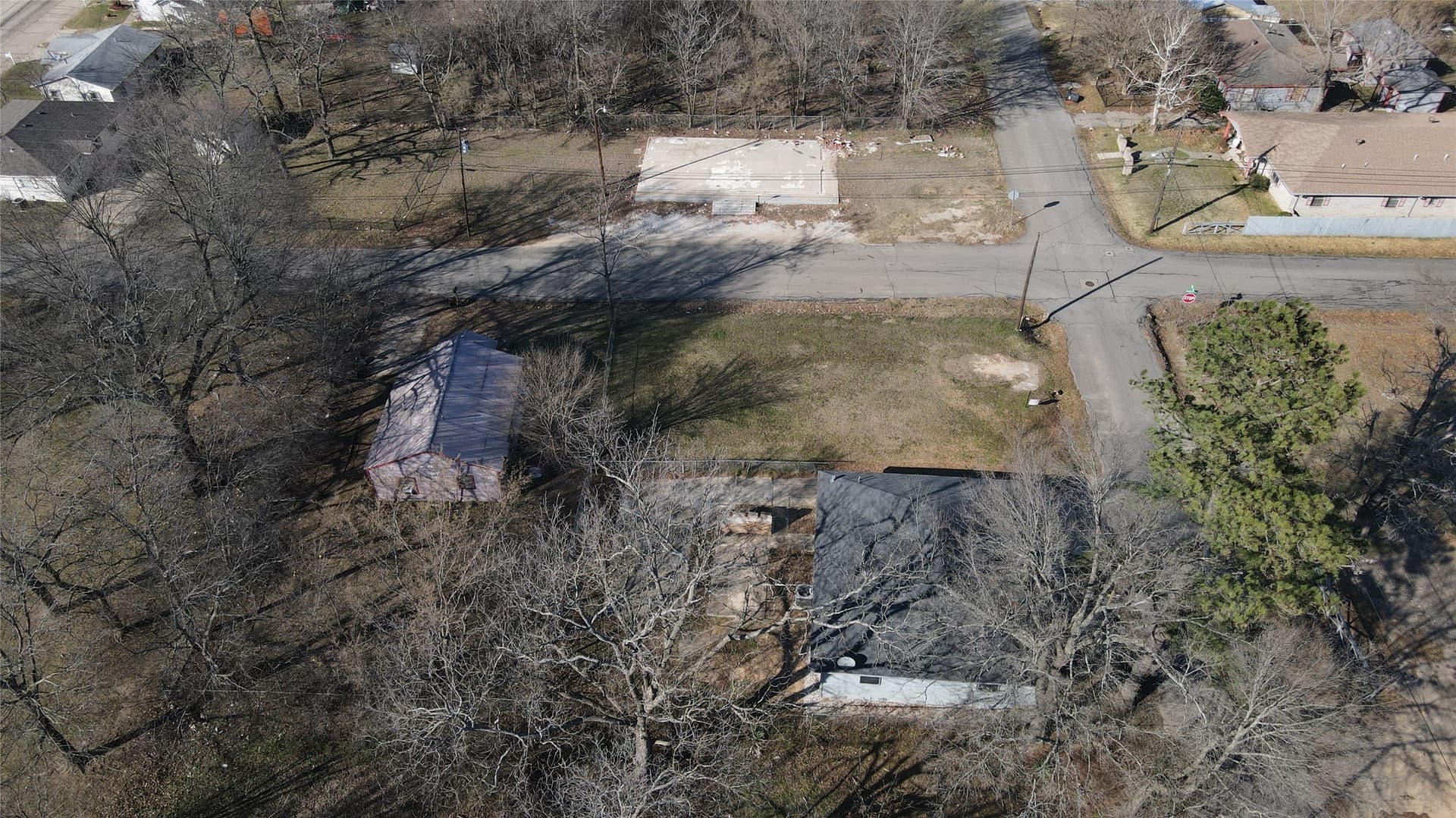 0.1 acres in Lamar County - photo 12