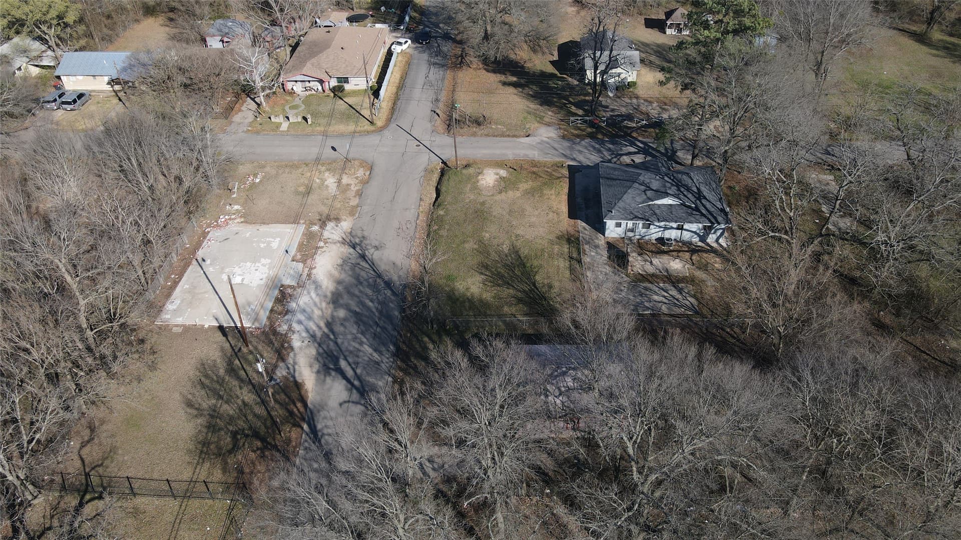 0.1 acres in Lamar County - photo 10