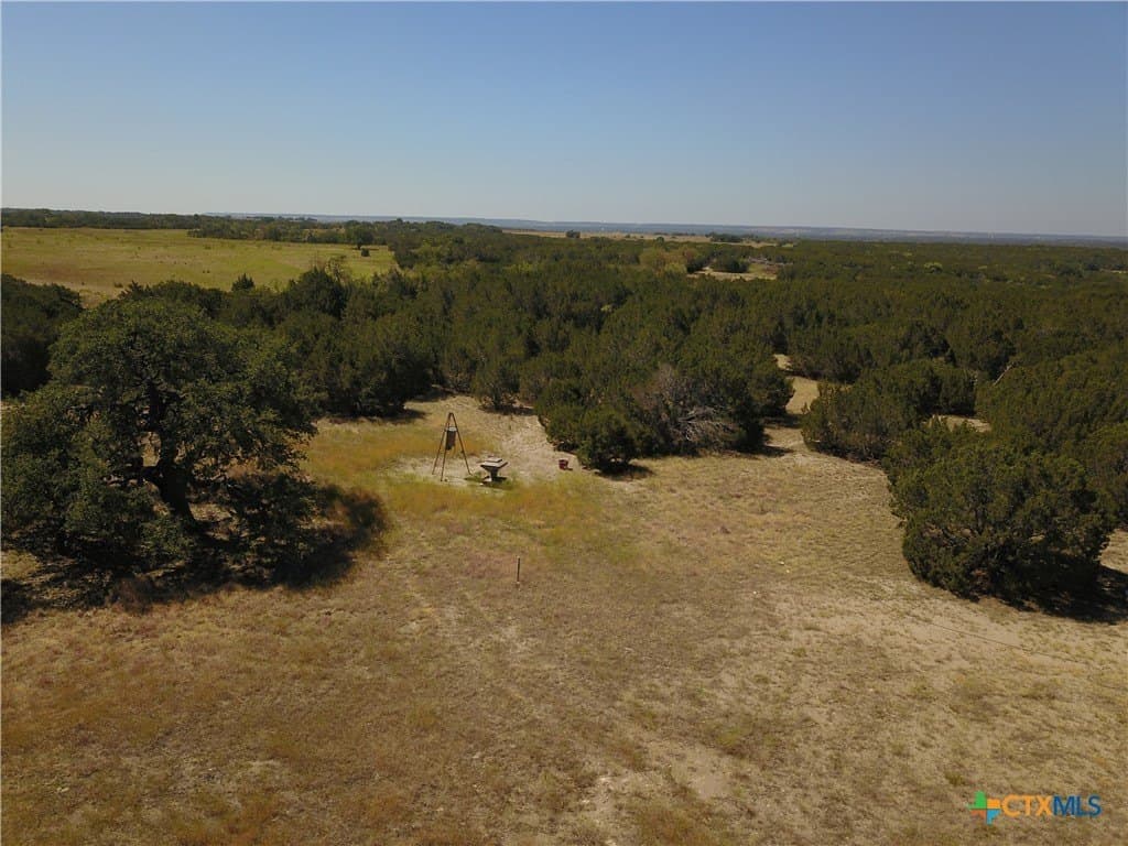80 acres in Hamilton County - photo 8