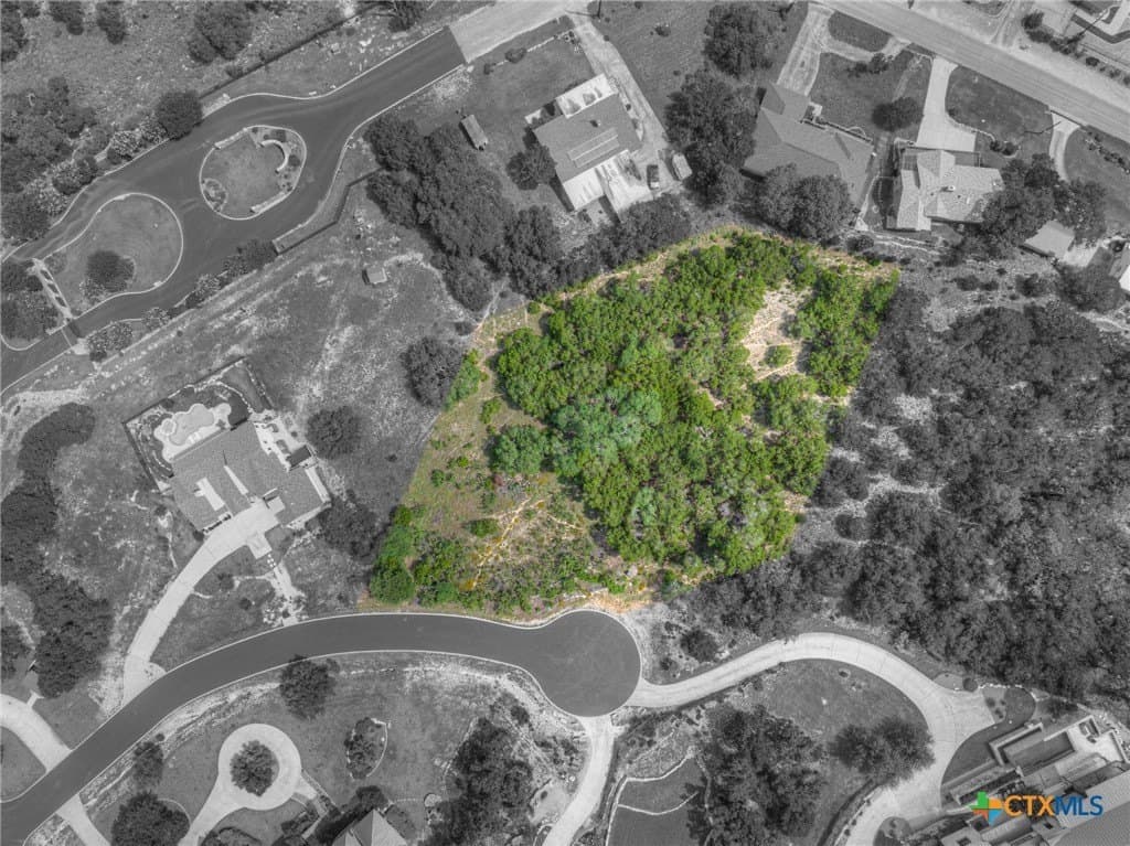 1.18 acres in Comal County - photo 9