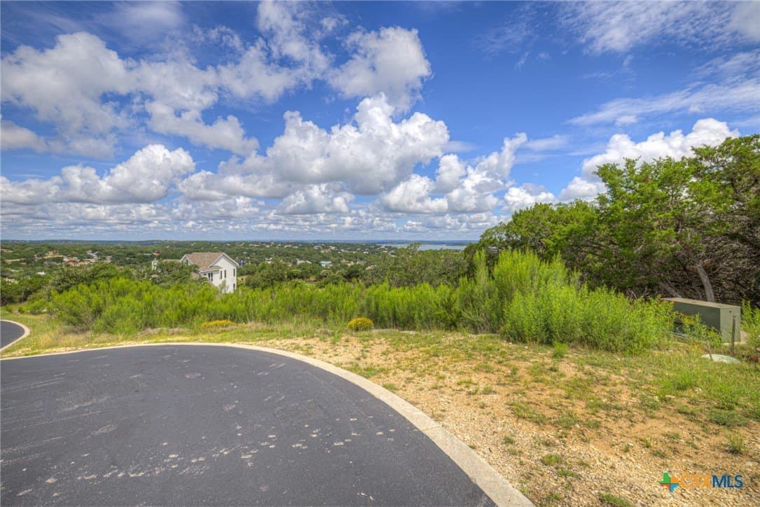 1.18 acres in Comal County - photo 7