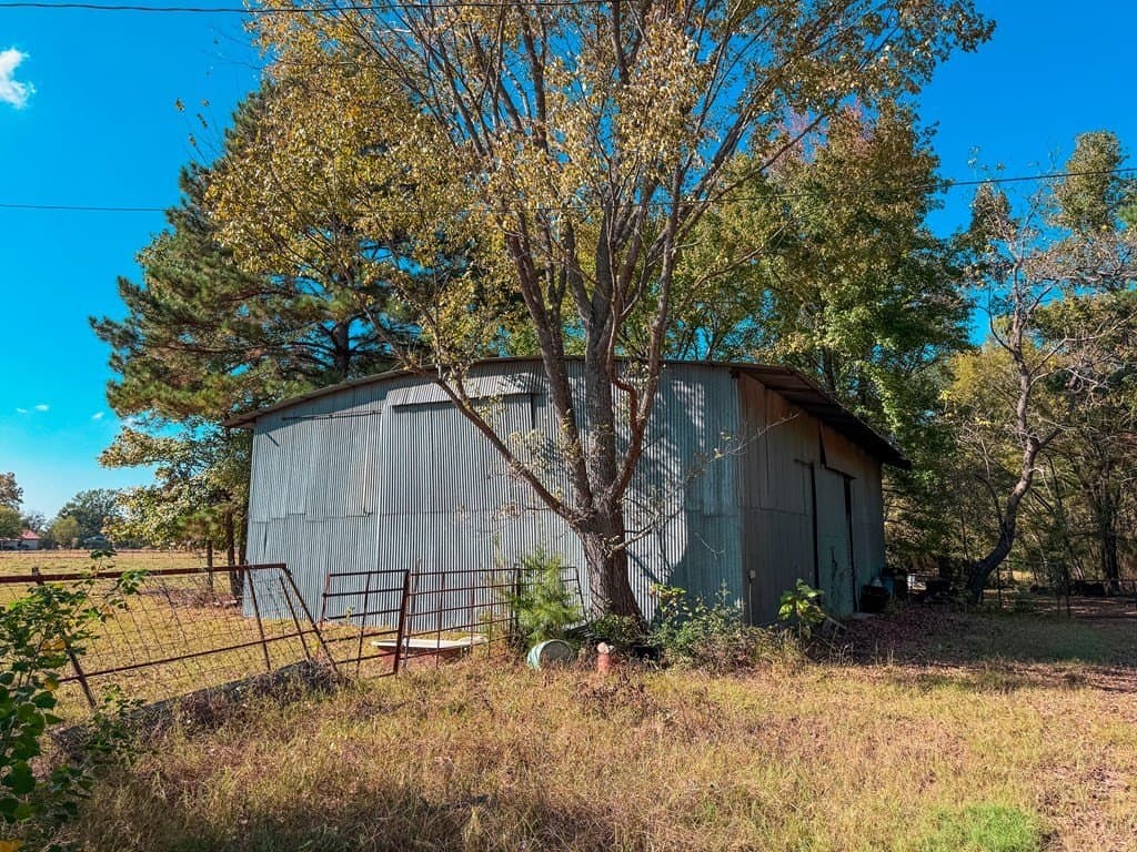 4.97 acres in ANDERSON County - photo 9