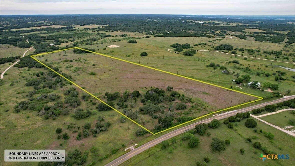24 acres in Burnet County