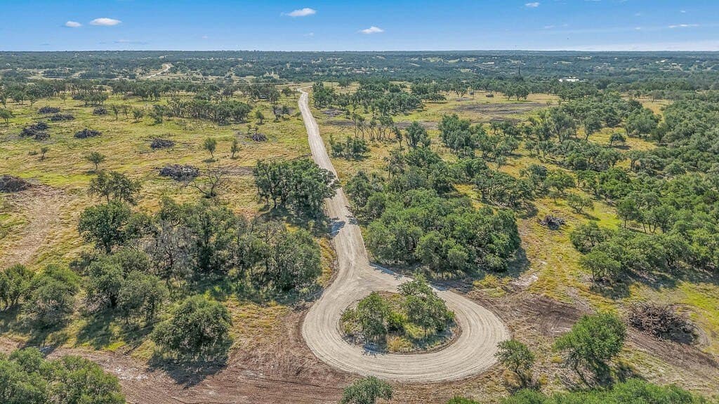 16 acres in Kerr County