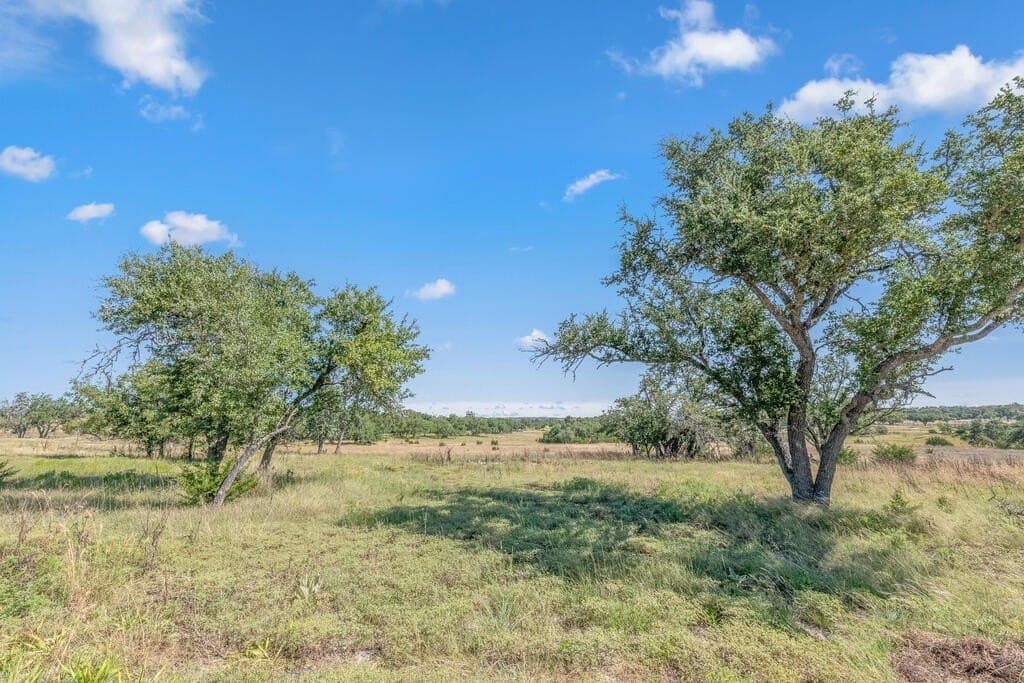 16 acres in Kerr County - photo 10