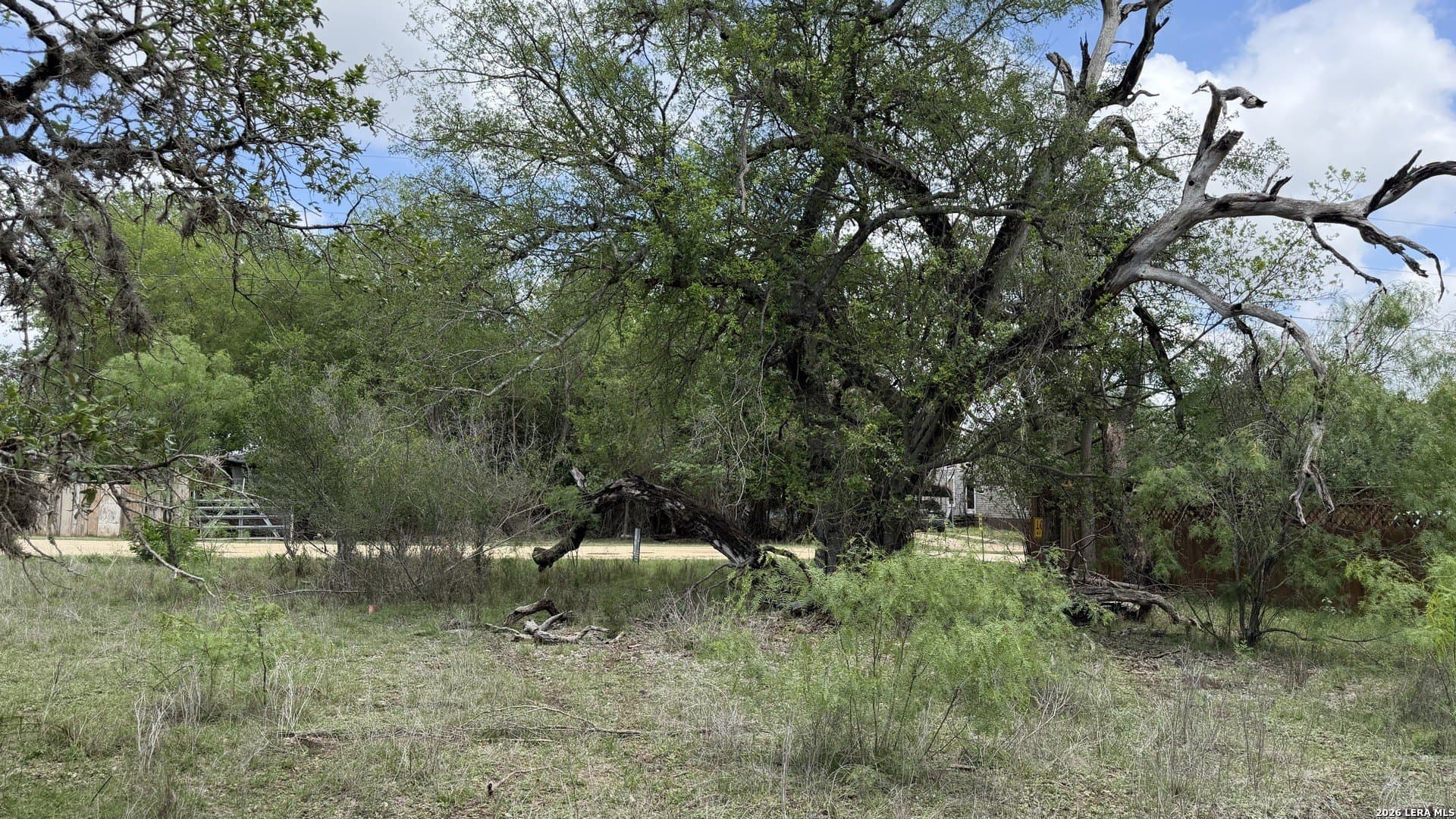 0.16 acres in Bandera County - photo 7
