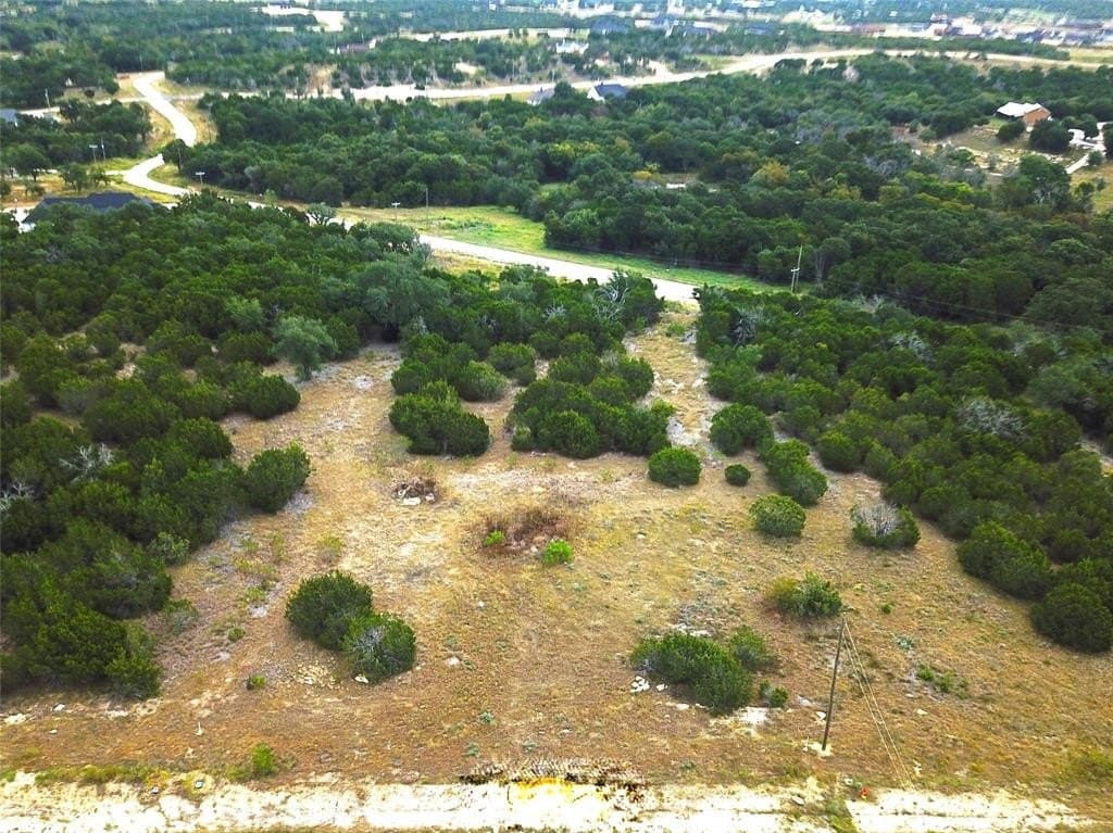 1.6 acres in Somervell County