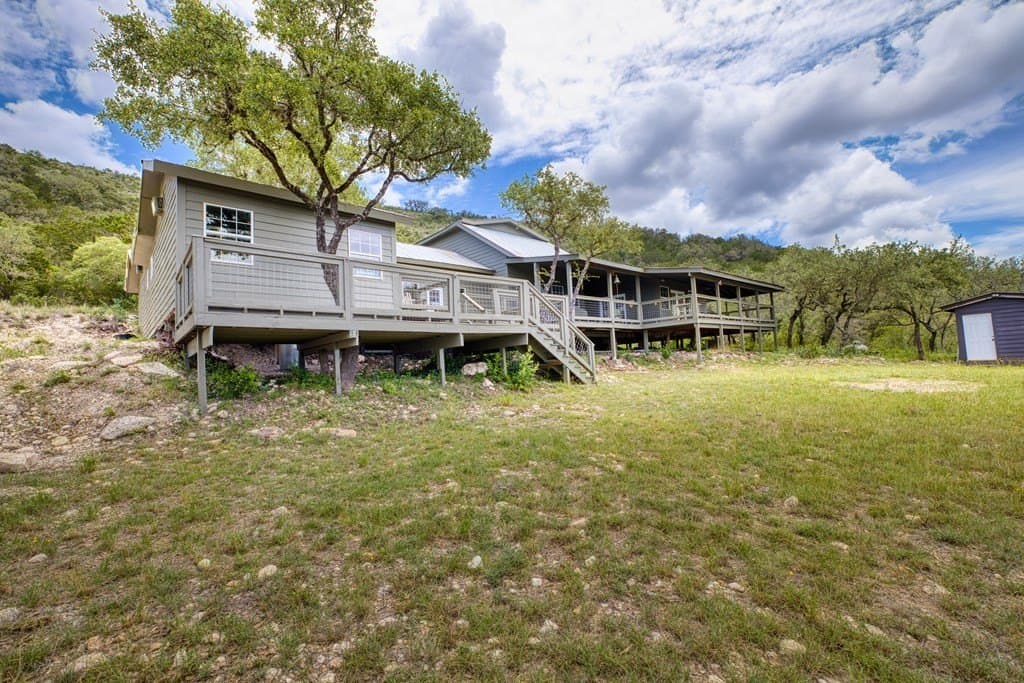 35.7 acres in Real County featured view