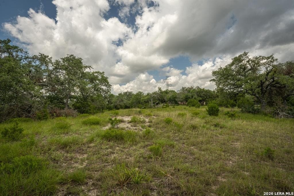 5 acres in Comal County - photo 4