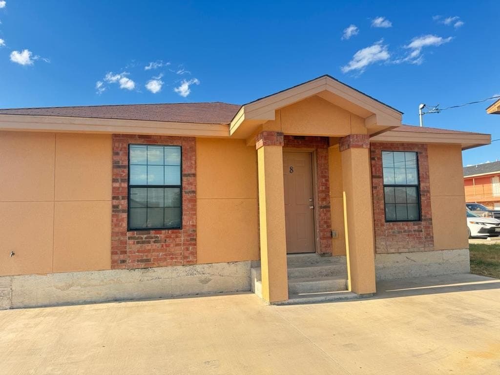 22,690 acres in Maverick County