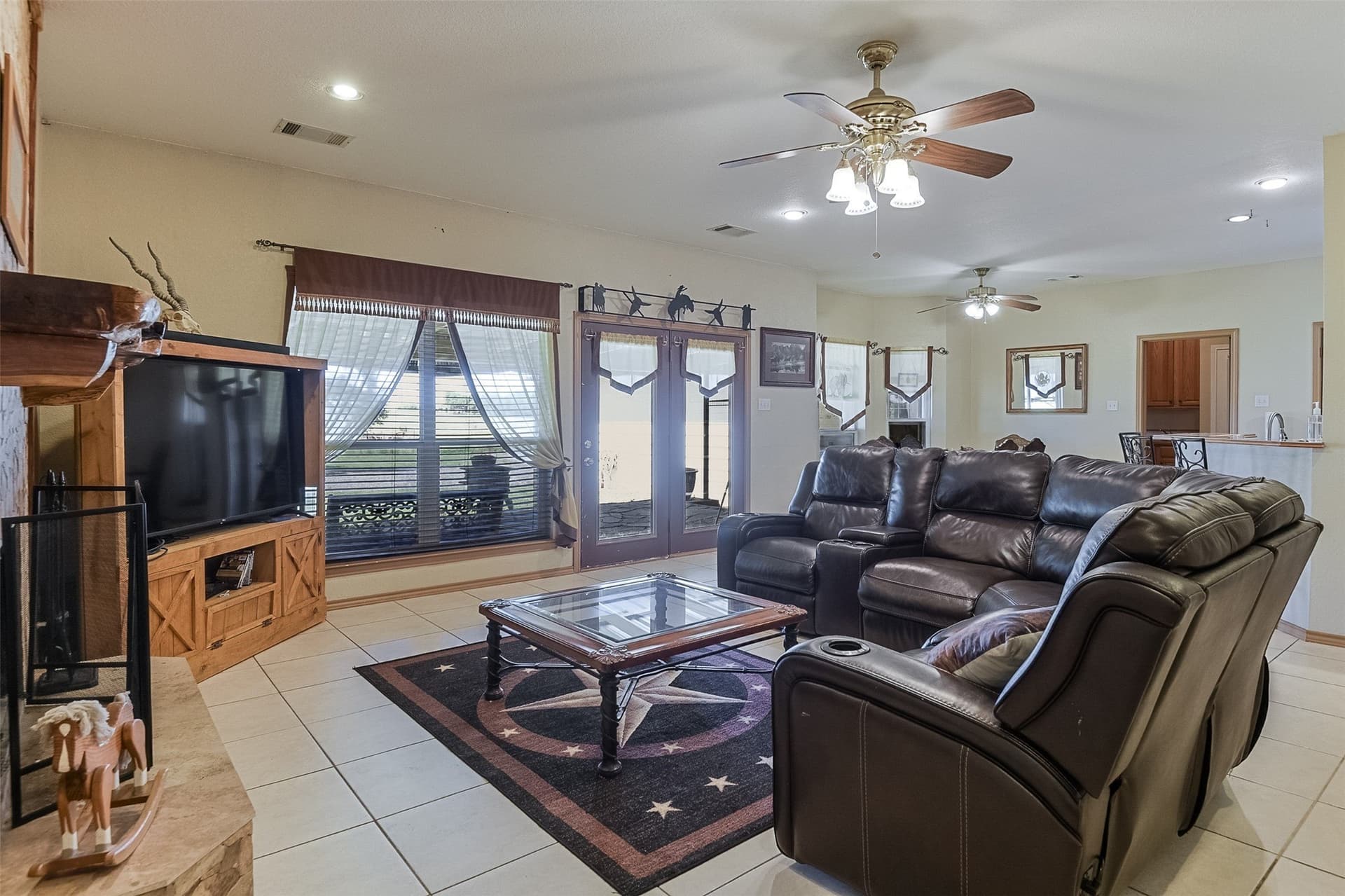 38.38 acres in Ellis County - photo 8