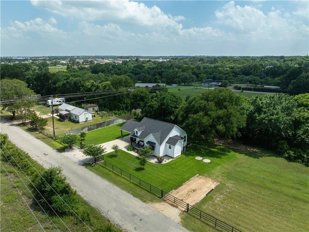 1.03 acres in WASHINGTON County - photo 17