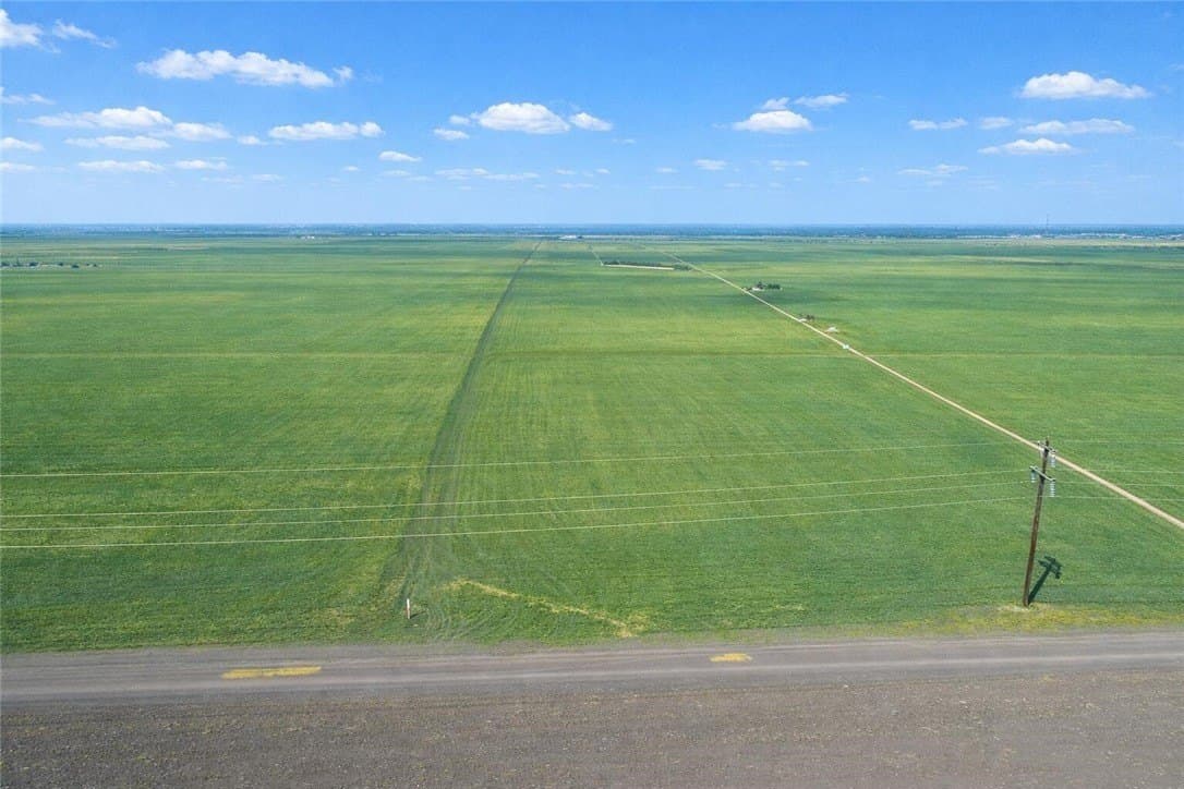 10 acres in Nueces County - photo 8