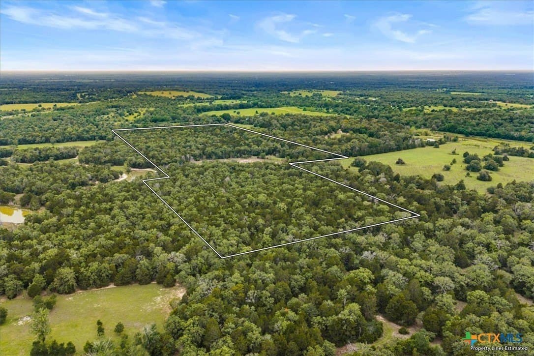 29.98 acres in Fayette County - photo 16