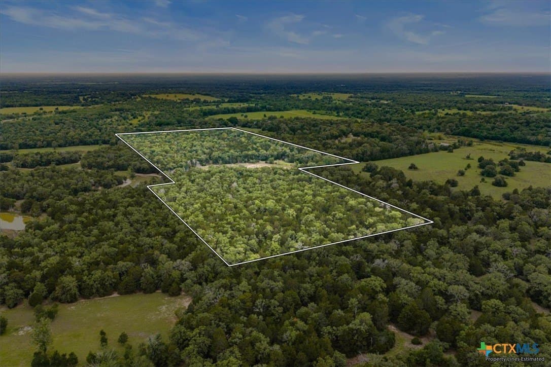29.98 acres in Fayette County - photo 18