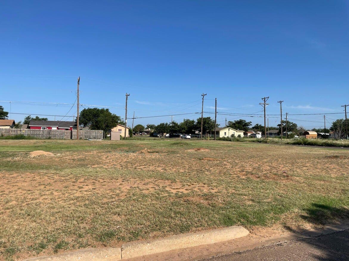 0.15 acres in Lubbock County gallery image 2