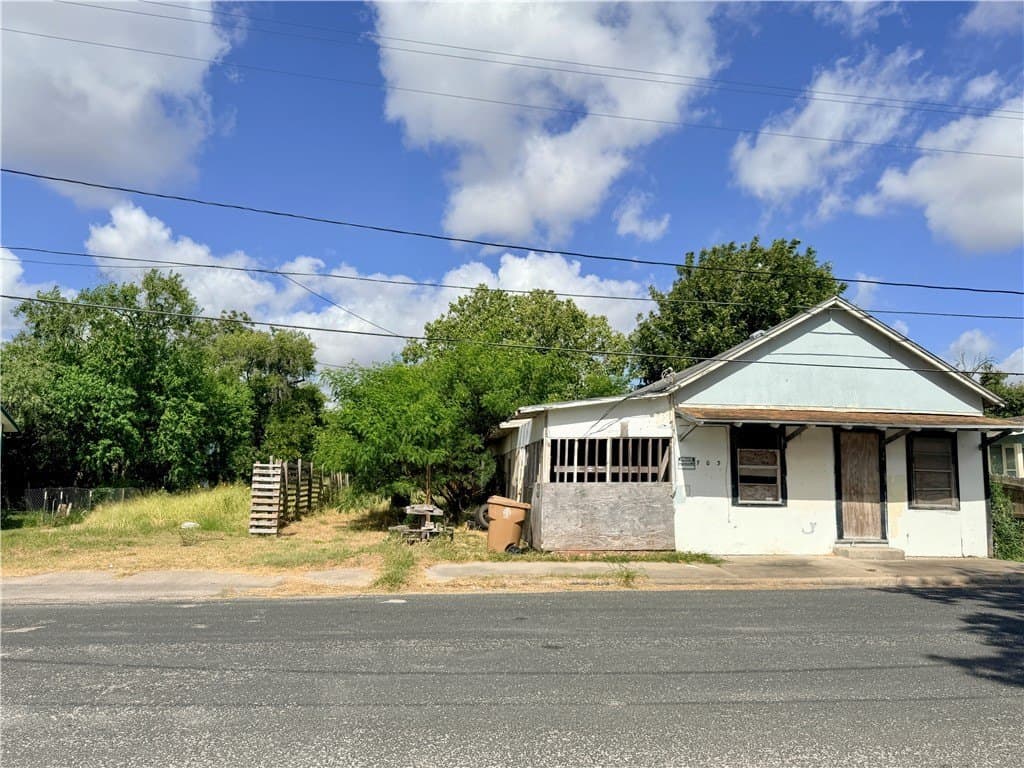 0.17 acres in Nueces County