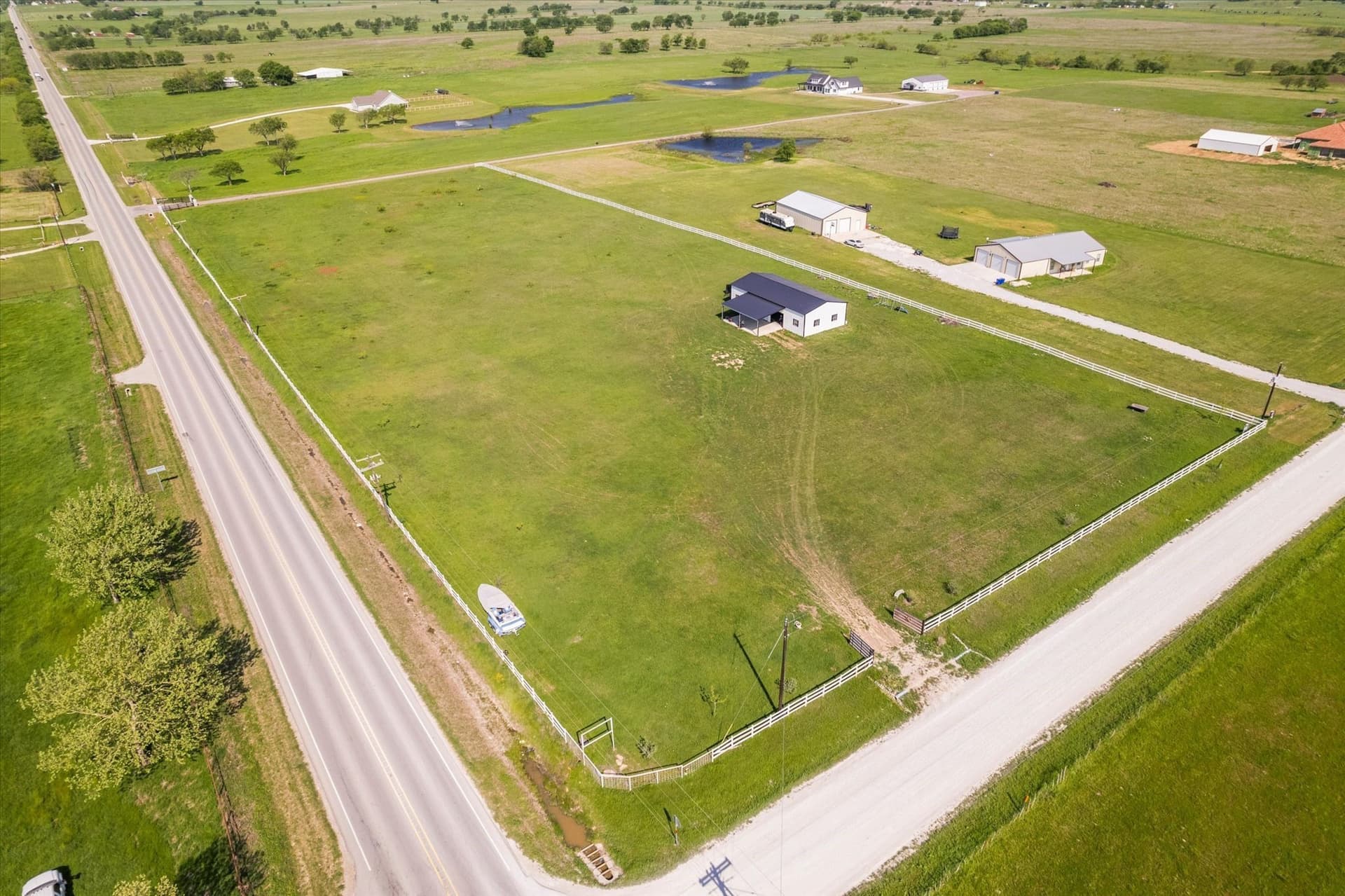 5 acres in Cooke County