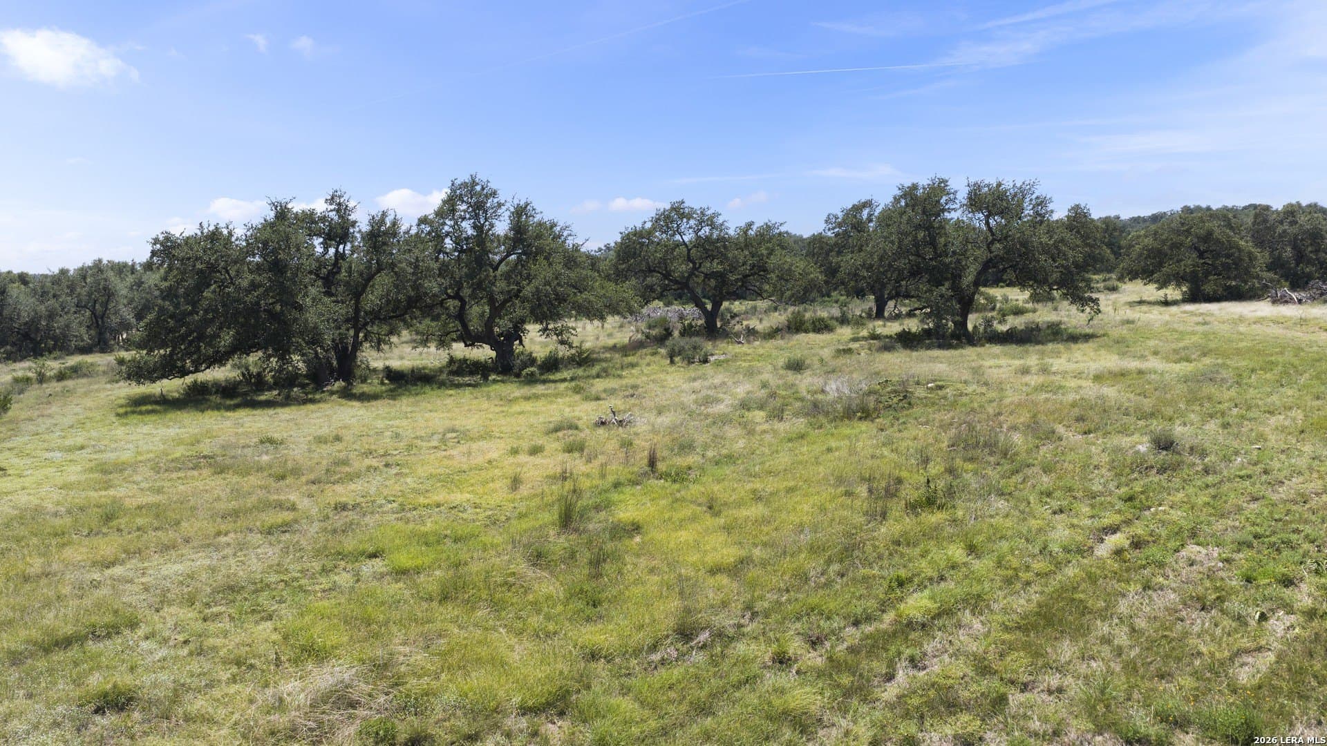 5 acres in Comal County - photo 9