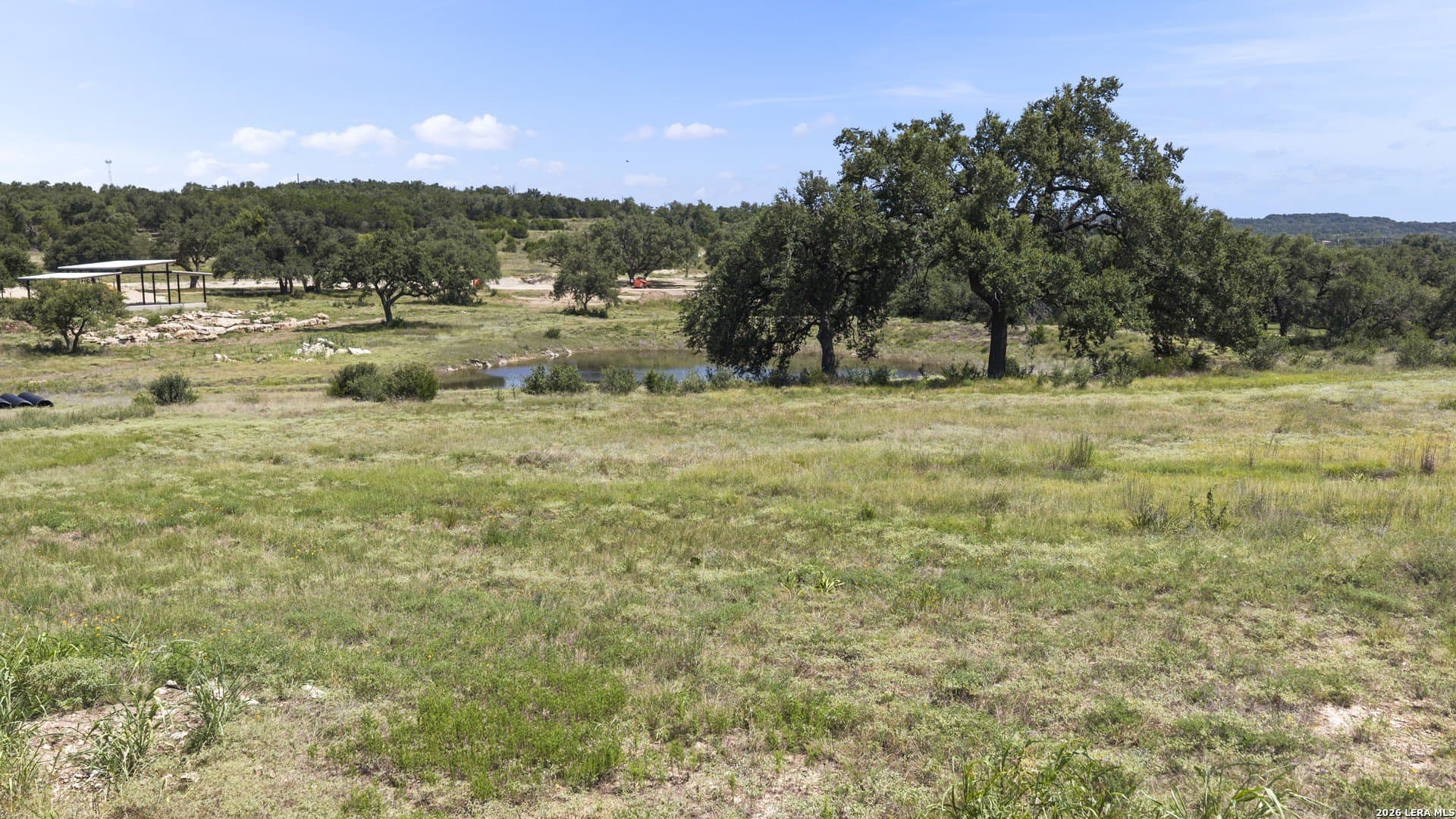 5 acres in Comal County - photo 8