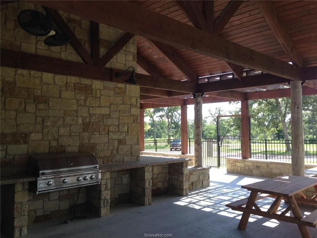 2.3 acres in Grimes County - photo 21
