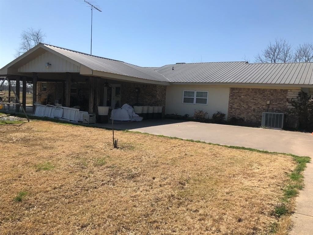 308 acres in Hopkins County gallery image 3