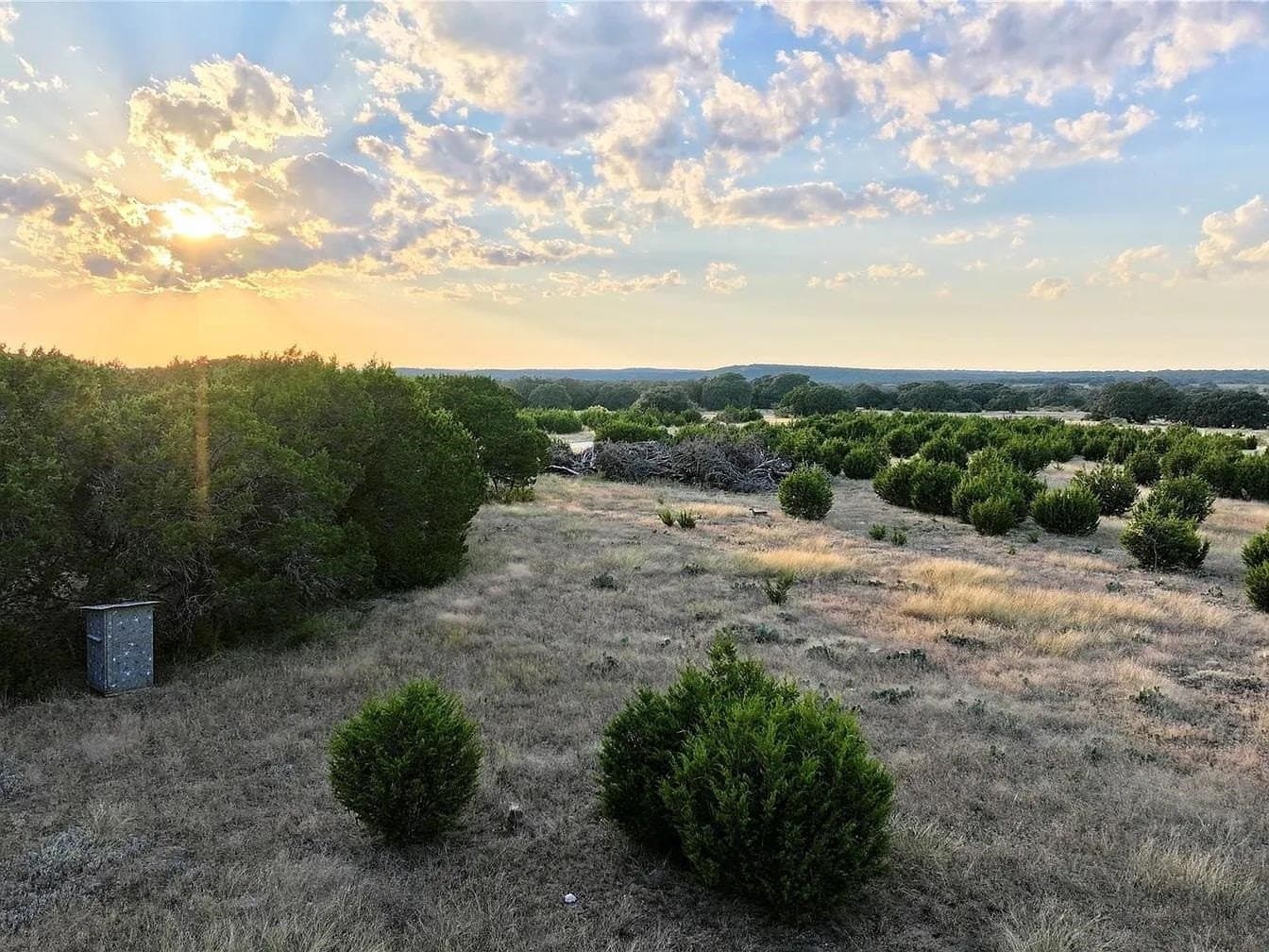 10.36 acres in Burnet County