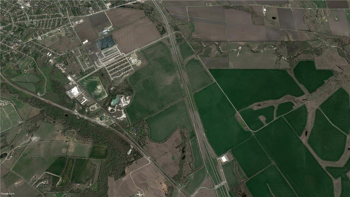 15 acres in Ellis County gallery image 2