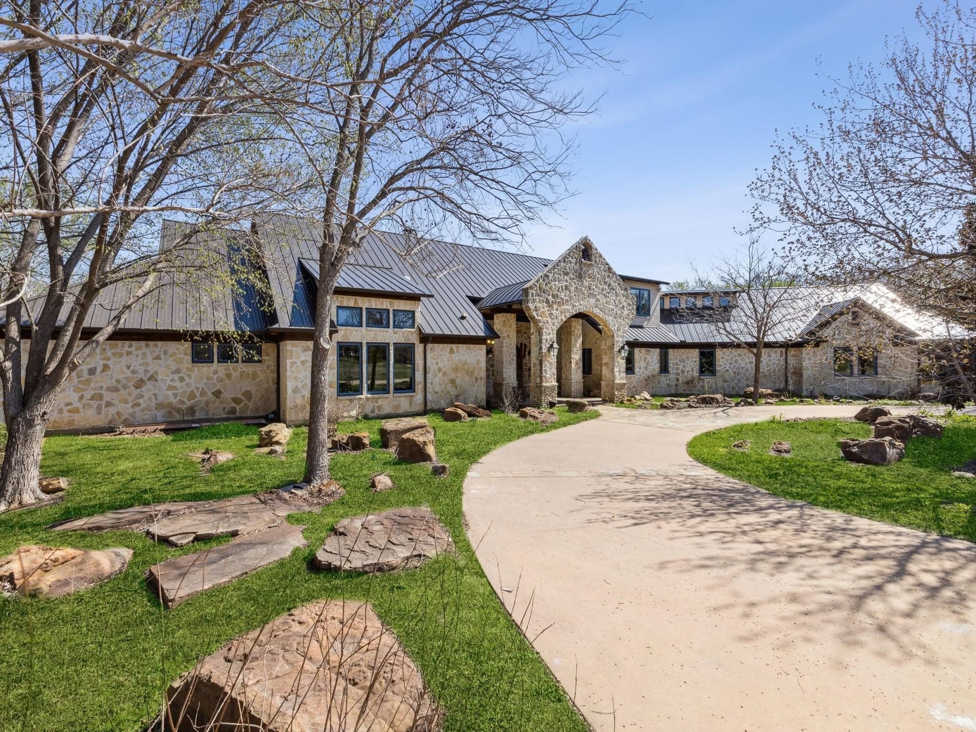 6.18 acres in Denton County gallery image 3