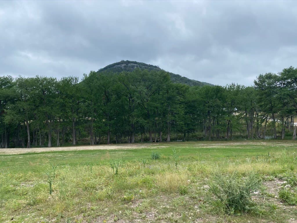 1.77 acres in Real County gallery image 4