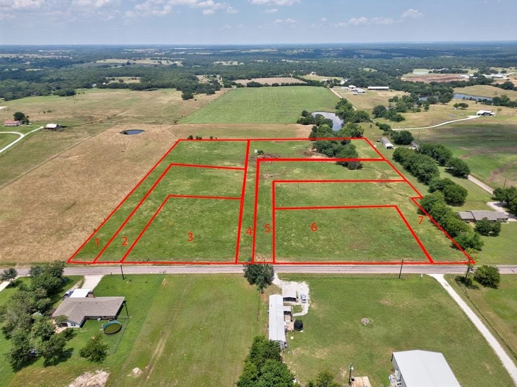 1.4 acres in Grayson County gallery image 4