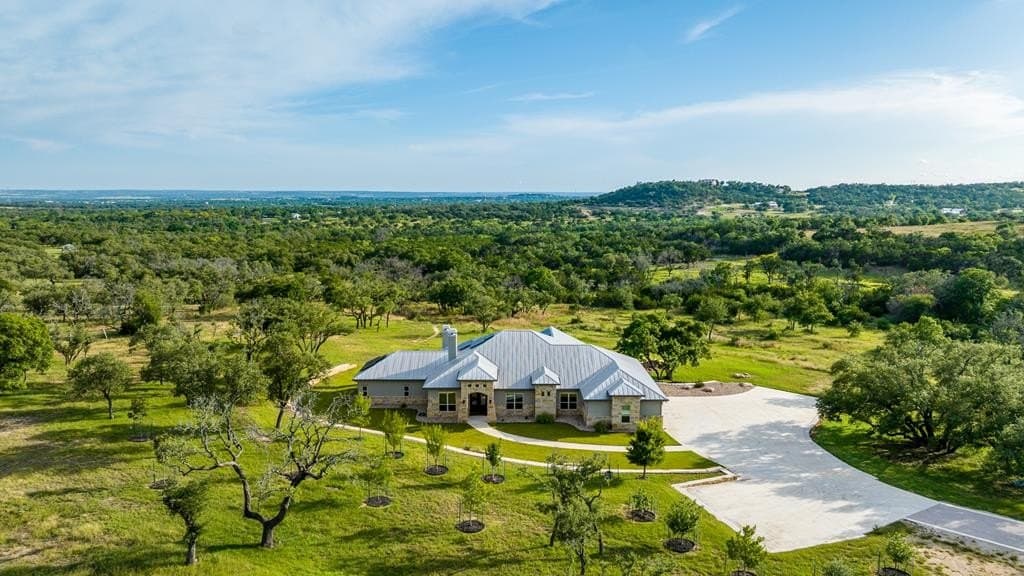 13.04 acres in Gillespie County