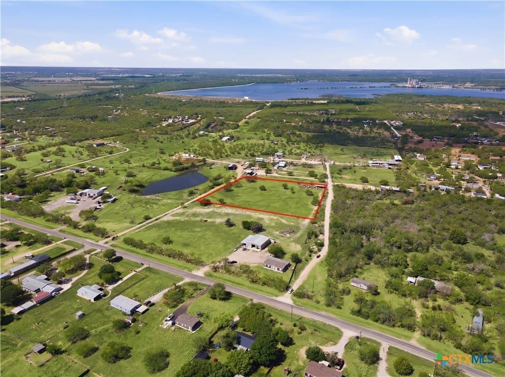 5 acres in Bexar County gallery image 2