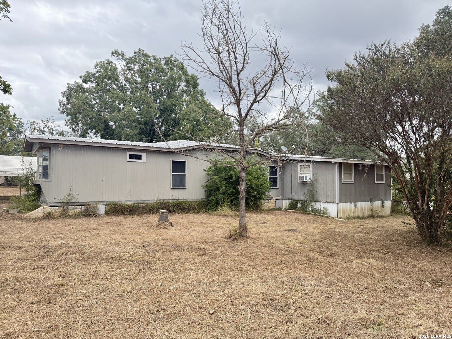 1.38 acres in Bandera County - photo 8